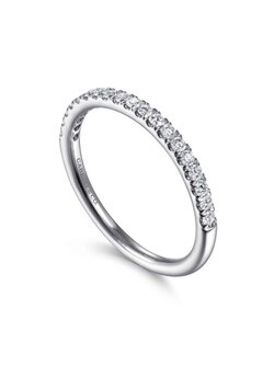 14K White Gold Diamond Wedding Band